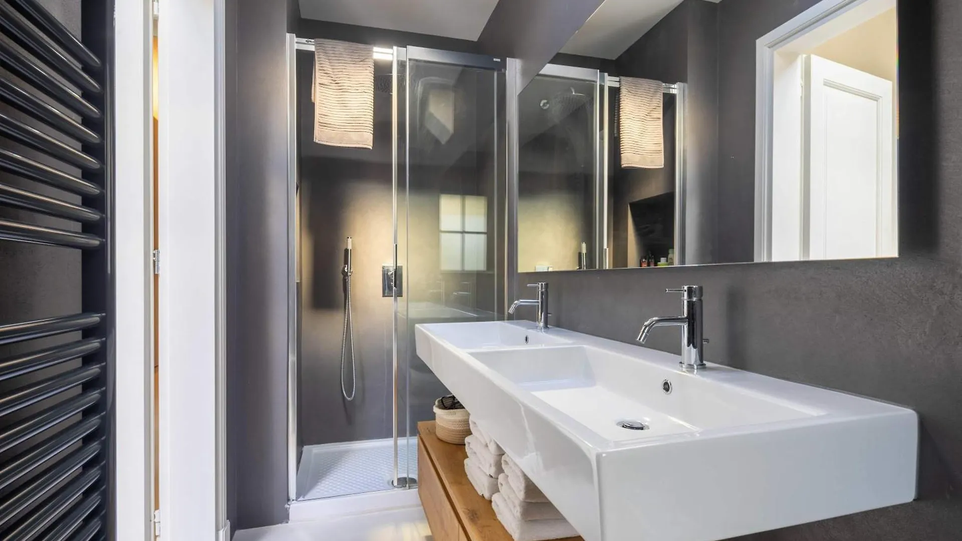 Amazing 2Br In Centric In Florencia Italia